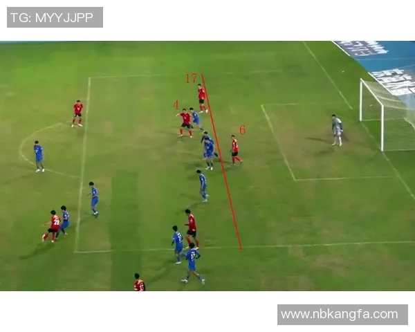 越位规则解析与足球比赛中的战略应用探讨